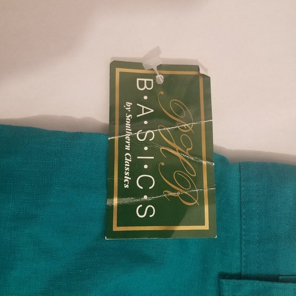 NWT Beautiful Womens Button Down Aqua Shorts - Picture 3 of 3